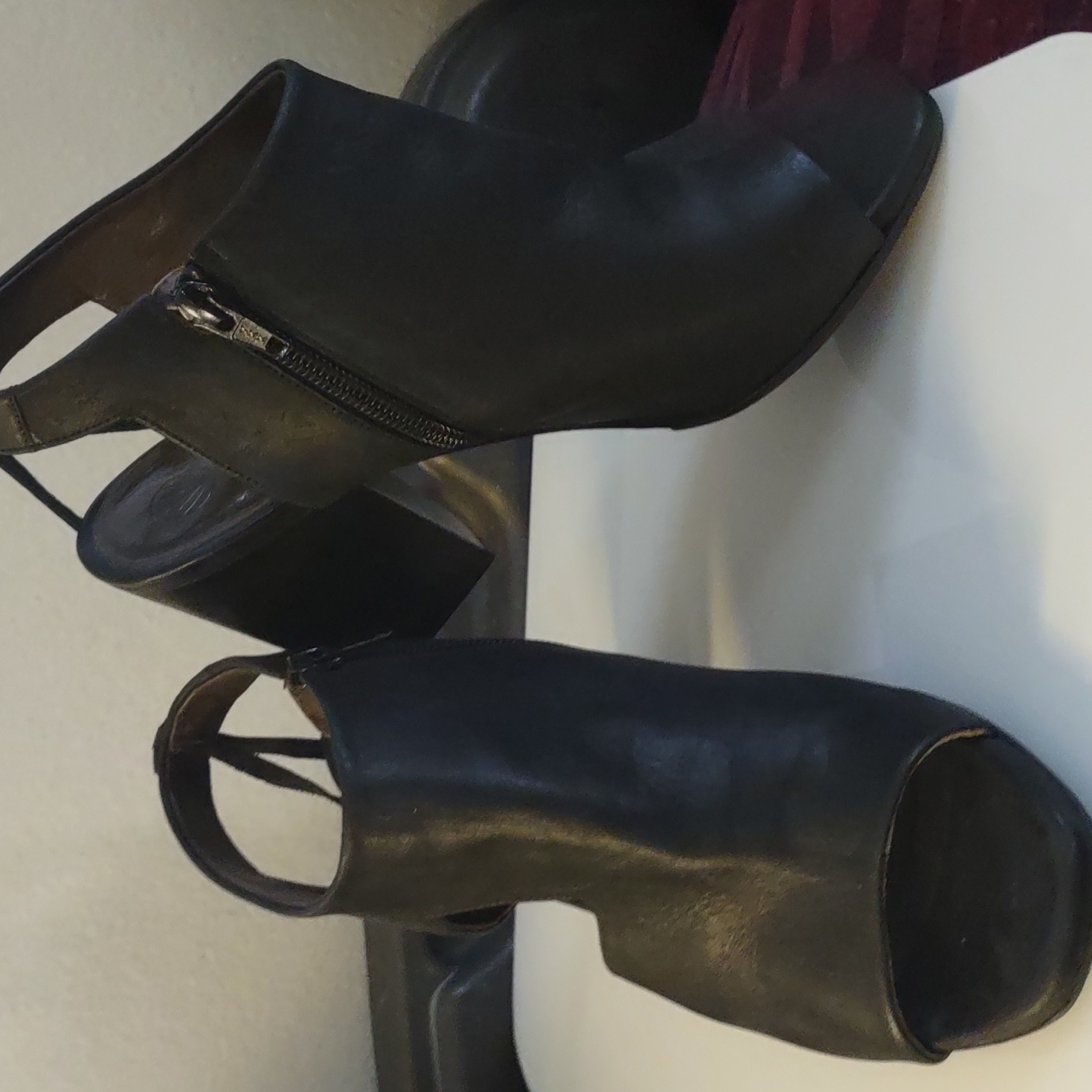 Open-Toe Mules